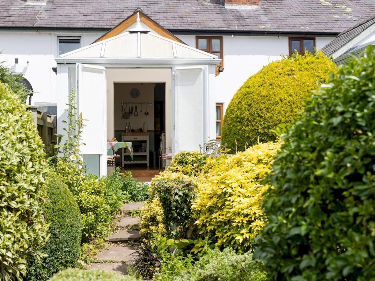 Pass The Keys Cosy Cottage With Views Over The Shropshire Hills Ludlow Kültér fotó