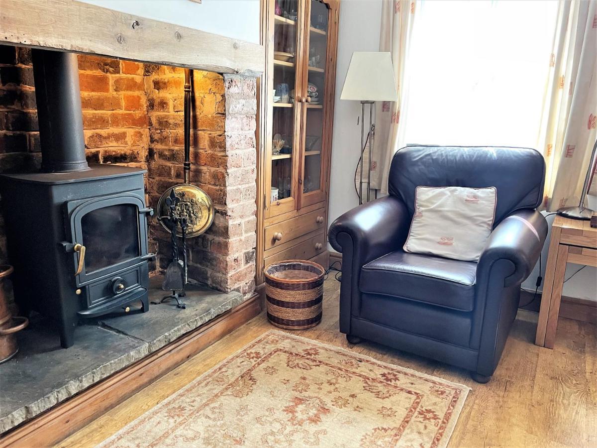Pass The Keys Cosy Cottage With Views Over The Shropshire Hills Ludlow Kültér fotó